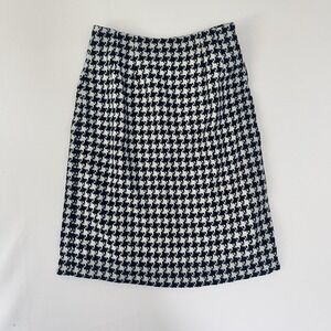 Vintage J.G. Hook Women's Skirt Size 8 Black‎ White Houndstooth Wool Blend Lined